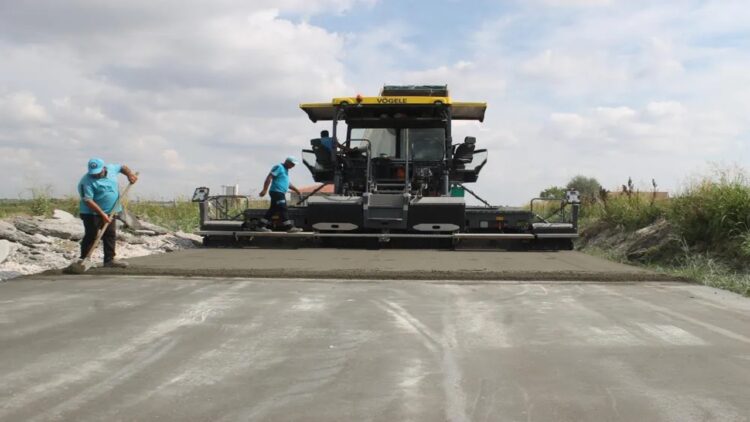 150 Köy Yoluna Asfalt Dökülecek