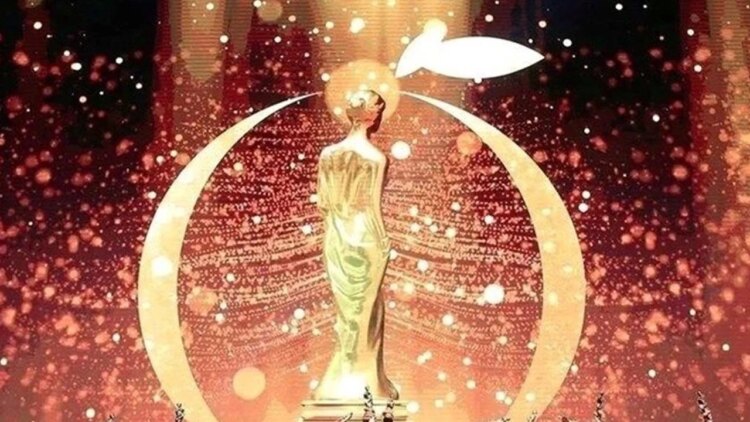 Altın Portakal’da Kriz Devam Ediyor! Hangi Filmler Festivalden Çekildi ?