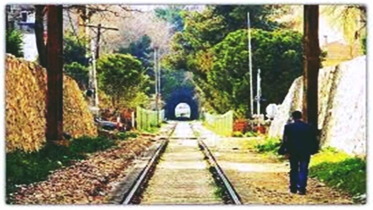 Bandırma’nın Mahalle Altından Geçen Tren Tüneli 100 Yılı Geride Bıraktı