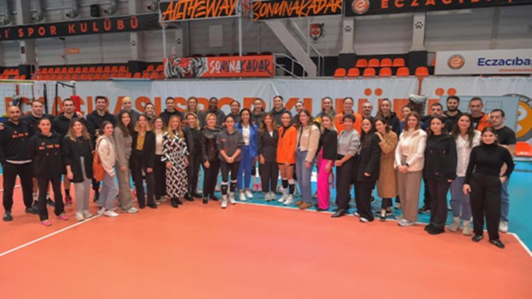 Beymen Club Dünya Şampiyonu Eczacıbaşı Dynavit’i Ziyaret Etti