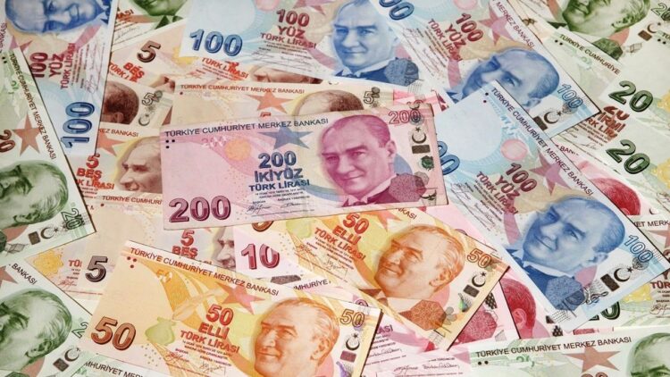 Borcu Olanın İmdadına Yapı Kredi Yetişti! Ekim Boyunca 70 Bin TL Borç Kapatma Kredisi Verilecek
