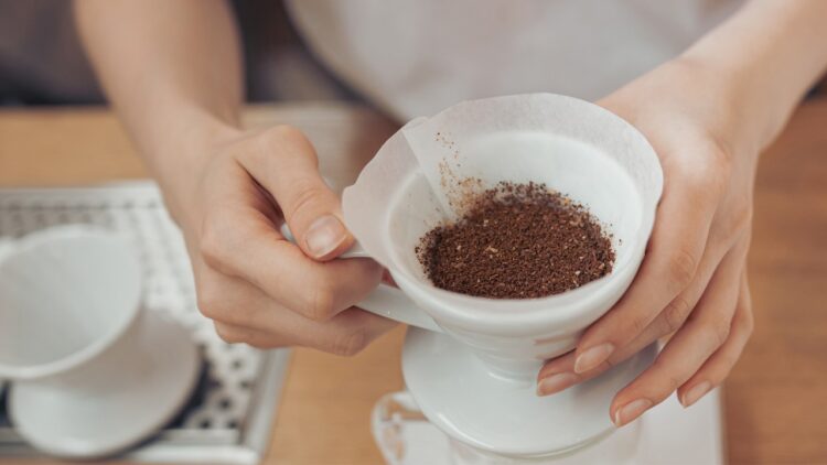 Dışarıda İçilen Kahvelere Dikkat! Kahveleri Nasıl Demliyorlar!