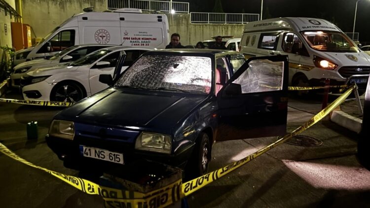 Eski Sevgilisinin Bulunduğu Araca Ateş Açtı