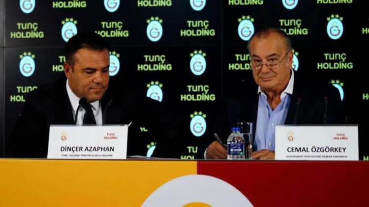 Galatasaray’da Kriz! Resmi Hesaptan İstifa Etti