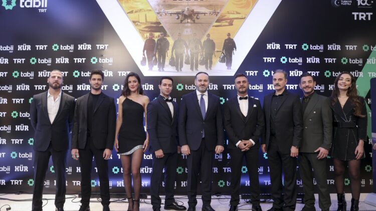 “Hür” Dizisinin Galası Yapıldı