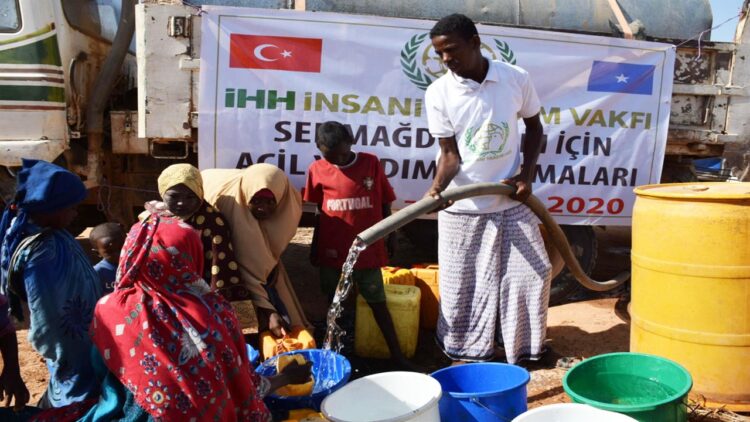 İHH’e Selden Etkilenen Somali’ye Gıda Ve Hijyen Paketi Yardımı Yaptı