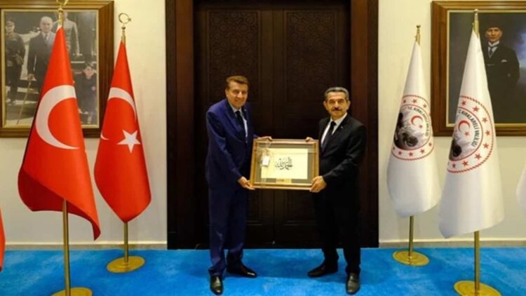 Kırklareli Valisi Birol Ekici Ahilik Haftası Etkinlikleri Kapsamında Esnaf Odalarını Ziyaret Etti