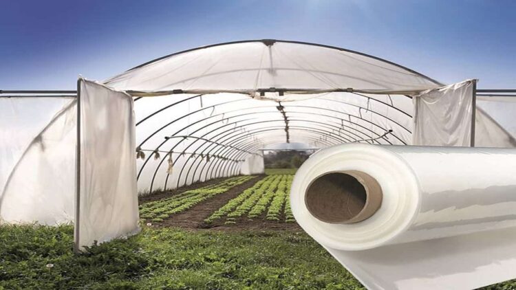 Kumkale’de Tarım Üreticilerine Ücretsiz Sera Naylonu Temin Edildi