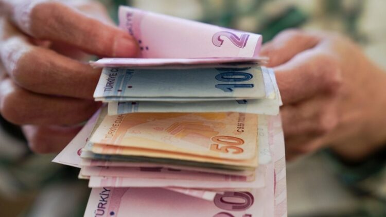 KYK Burs Başvuruları Yarın Gece Bitiyor! 11250 TL Toplu Ödeme Ne Zaman Yatırılacak?