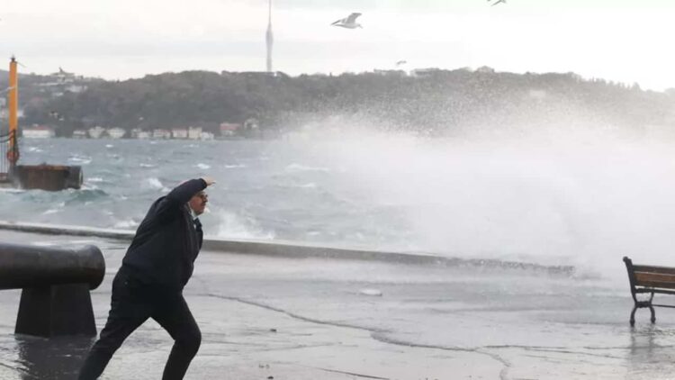 Marmara Bölgesi’nde Bu Akşamdan İtibaren Fırtına Etkisi Bekleniyor
