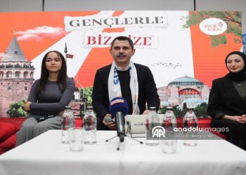 İBB Başkan Adayı Kurum Sultangazi’de Gençlerle Bir Araya Geldi