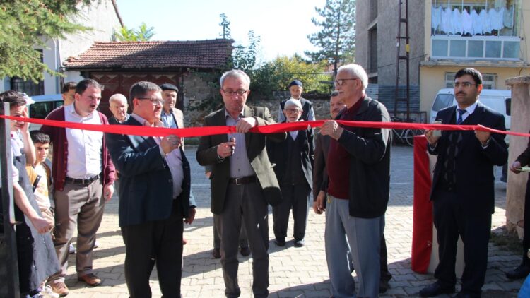 Öğrenciler Yararına Kermes Düzenlendi