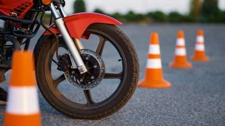 Olumsuz Hava Şartları Nedeniyle İki Tekerlekli Araçlar Trafiğe Çıkamayacak