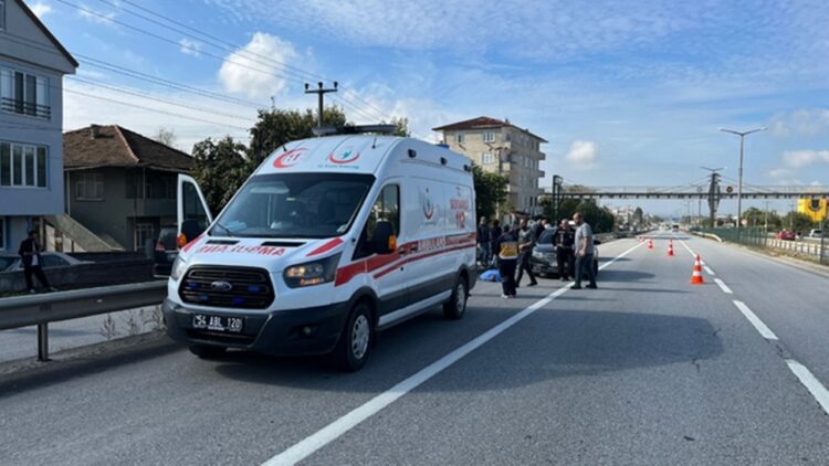 Otomobil Çarptığı Yaya Hayatını Kaybetti