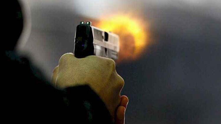 Otoparkta Silahlı Saldırı: 4 El Ateş Açtı