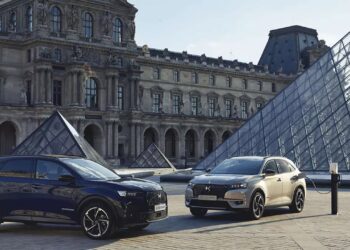 DS 7 ve DS 9 Paris Moda Haftası’nın Resmi Otomobilleri Oldu