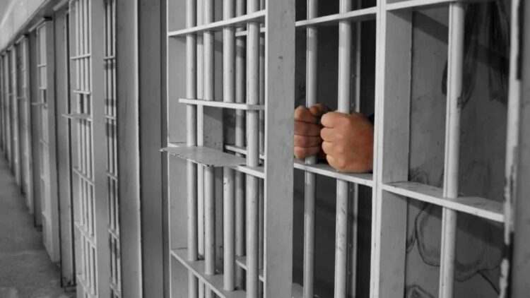 Rus Otomobil Markası İşçi Açığını Mahkumlar ile Kapatacak