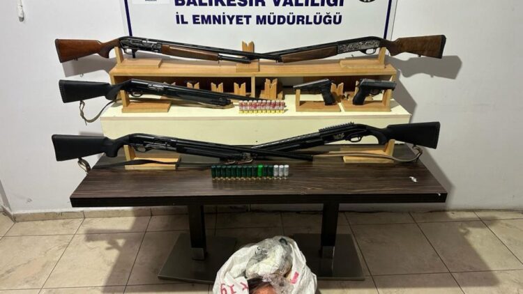 Şafak Operasyonunda 15 Şüpheli Yakalandı