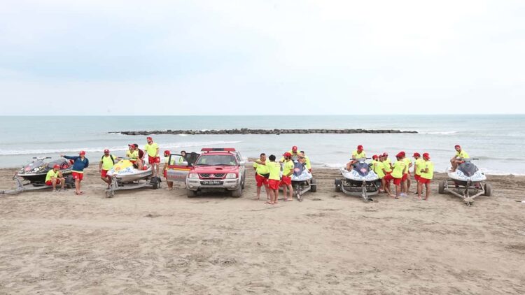 Sakarya Sahillerindeki Cankurtaranlar Yaz Sezonunu Başarıyla Tamamladı