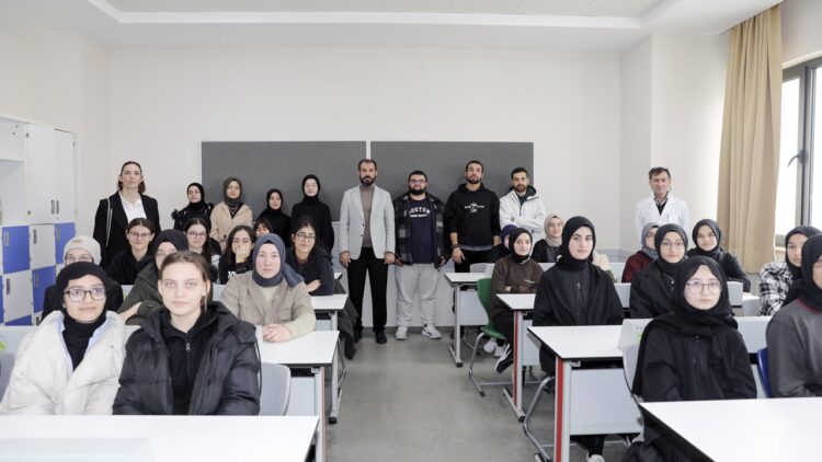 Sakarya Üniversitesi Teknoloji Yarışmalarını Genç Yeteneklere Tanıttı