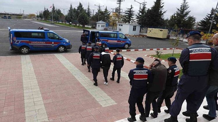 Silahlı Yağma Suçlamasıyla Yakalanan 7 Şüpheliden 6’sı Tutuklandı