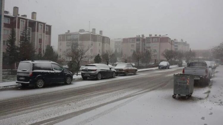 Tekirdağ’da Soğuk Hava Etkili Oluyor