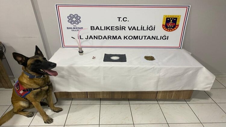 Uyuşturucu Operasyonlarında 3 Kişi Yakalandı