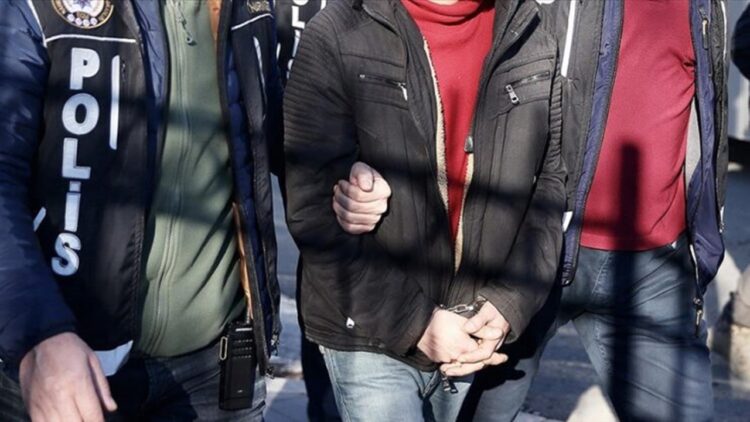 Uyuşturucu Operasyonlarında 6 Kişi Yakalandı
