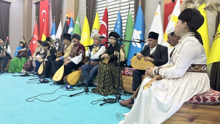 Yalova’da “Aşıklar Buluşması” Etkinliği Düzenledi