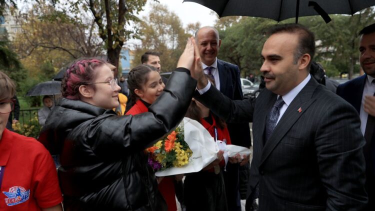 Yeşil Sanayi Projeleri İle Türkiye’nin Sıfır Emisyon Hedefi