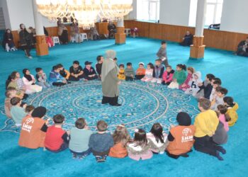 Kocaeli’de “Çocuklar Camide Buluşuyor” Etkinliği Düzenlendi