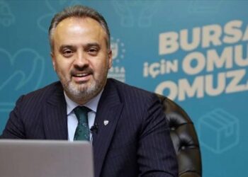 Bursa Büyükşehir Belediye Başkanı Alinur Aktaş, AA’nın “Yılın Kareleri” Oylamasına Katıldı