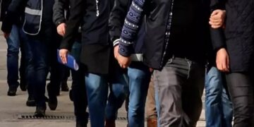 Hırsızlık Yaptıkları İddiasıyla 12 Şüpheli Yakalandı