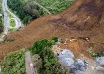 Kocaeli’de Toprak Kayması Nedeniyle Bir Ev Zarar Gördü