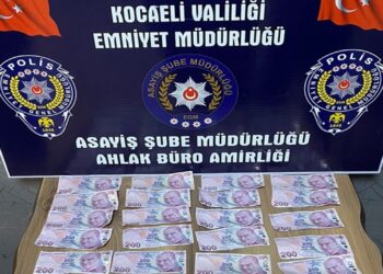 Kocaeli’de Kumar Oynarken Yakalanan 3 Kişiye Para Cezası