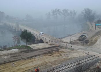 Tunca Köprüsü Hızlı Tren Çalışmaları Nedeniyle Trafiğe Kapatılacak