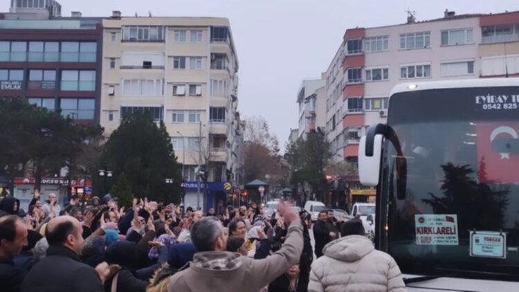 Kırklareli’nde 70 Kişi Umre İçin Kutsal Topraklara Uğurlandı