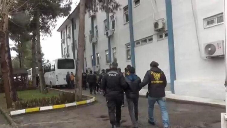 Yasa Dışı Bahis Operasyonunda 9 Zanlı Tutuklandı