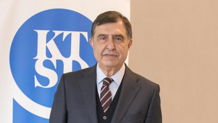 Kozmetik ve Temizlik Ürünleri Sanayiciler Derneği Başkanlığına Yeniden Ahmet Pura Seçildi