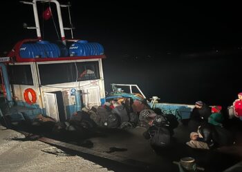 Çanakkale’de 84 Düzensiz Göçmen Yakalandı
