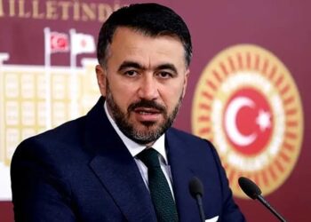 AK Parti MKYK Üyesi Mehmet Şükrü Erdinç’in Kardeşi Son Yolculuğuna Uğurlandı