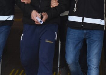 Göçmen Kaçakçılığı Operasyonunda 16 Kişi Tutuklandı