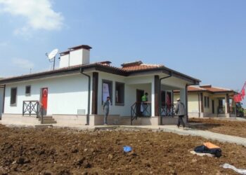 Nurdağı’nda Köy Evleri Depremzedelere Teslim Ediliyor