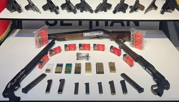 Adana’da 13 Ruhsatsız Silah Ele Geçirildi