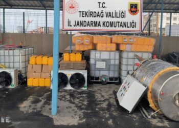 Tekirdağ’da 1040 Litre Kaçak Etil Alkol İle 550 Litre Sahte İçki Ele Geçirildi