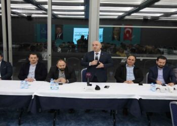 Darıca Belediye Başkanı Bıyık Gazetecilerle Sahur Yaptı