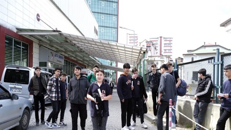 Ordu’da 23 Öğrenci Gıda Zehirlenmesi Şüphesiyle Hastaneye Başvurdu