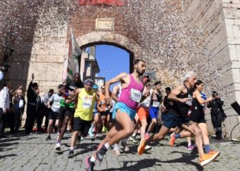 16. Uluslararası Tarihi Kent Koşusu Bursa’da Yapıldı