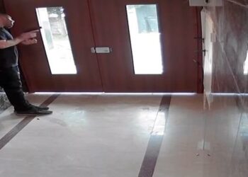 Büyükçekmece’de Bir Kişinin Etrafa Rastgele Ateş Etmesi Güvenlik Kamerasında