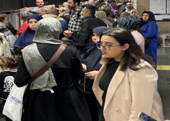 Üsküdar-Samandıra Metro Hattı’ndaki Aksaklık 33 Saattir Giderilemedi